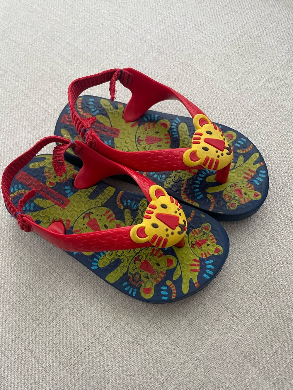 Havaianas lion baby Flip flops with back strap